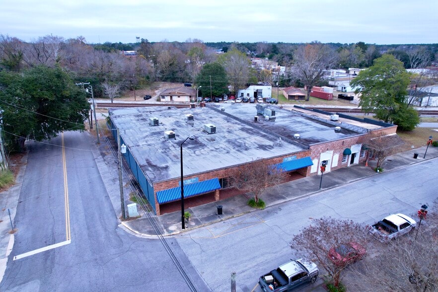 More Photos Of 134 Hampton Ave, Kingstree Freestanding For Sale