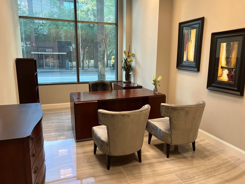 More Photos Of 625 E Twiggs St, Tampa Office For Lease