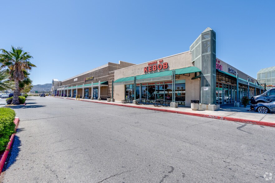 More Photos Of 330 W Rancho Vista Blvd, Palmdale Unknown For Lease