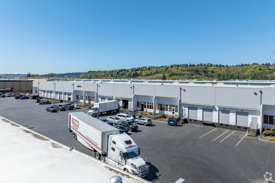 More Photos Of 1085-1097 Andover Park E, Tukwila Warehouse For Lease