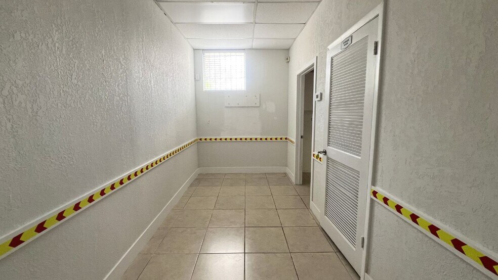 More Photos Of 5840-5880 SW 8th St, Miami Unknown For Lease