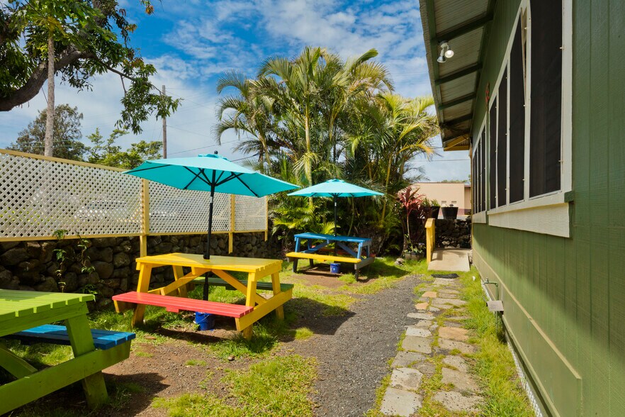 More Photos Of 95-1148 Naalehu Spur RD., Naalehu Restaurant For Sale