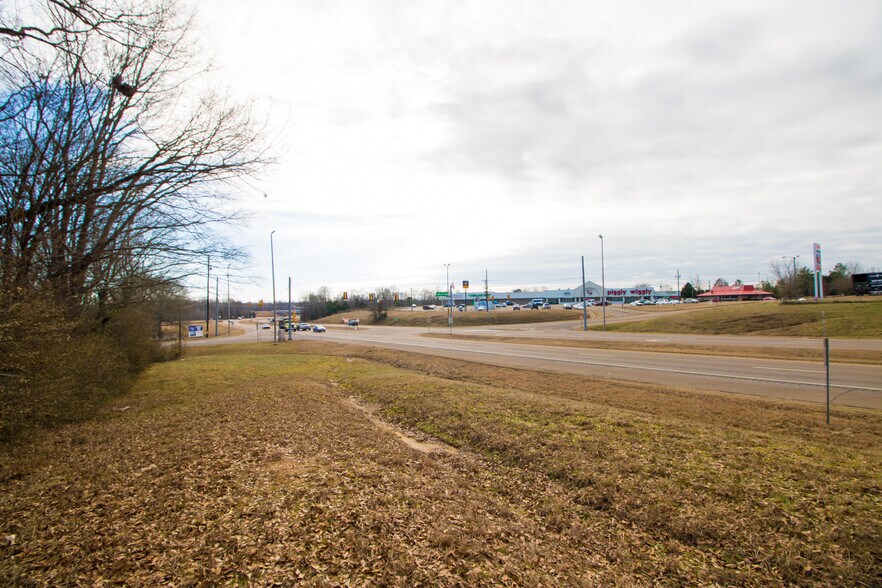 More Photos Of 00 Newsome, Henderson Land For Sale