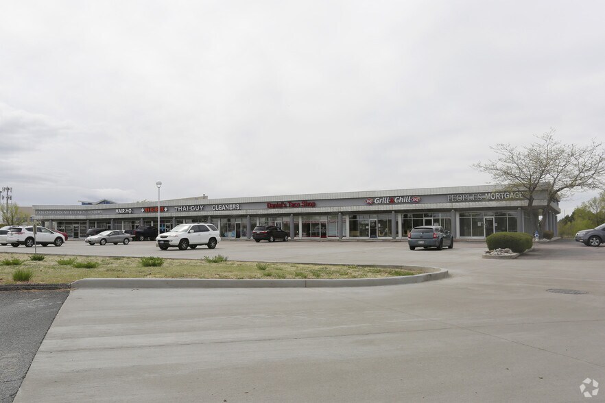 More Photos Of 6809-6829 Space Village Ave, Colorado Springs Freestanding For Sale