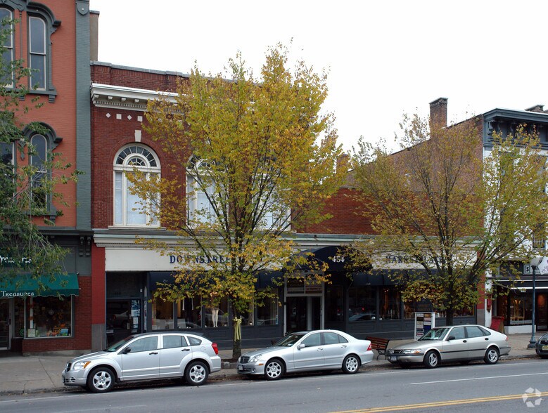 More Photos Of 454 Broadway, Saratoga Springs Storefront Retail Office For Lease