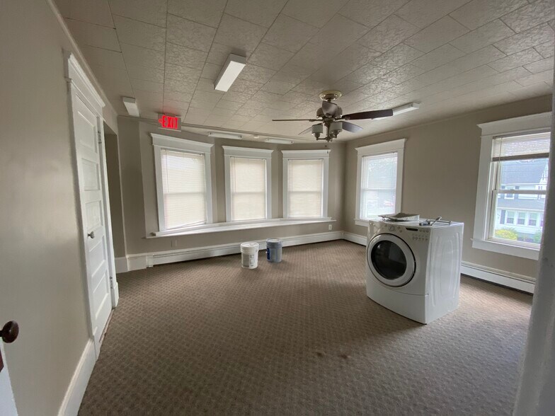 More Photos Of 329 S Main St, Barnegat Medical For Lease