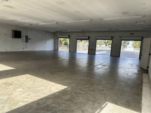 More Photos Of 128 NW 3rd Ave, Chiefland Industrial For Sale