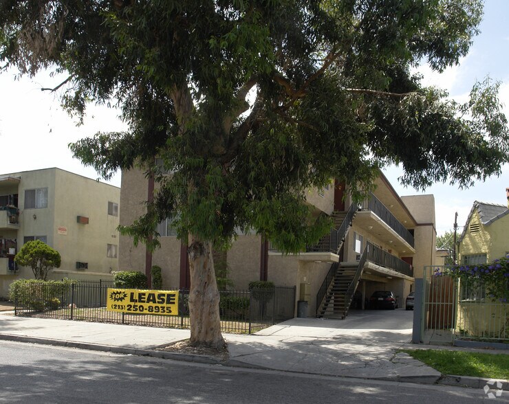 More Photos Of 5912 Willoughby Ave, Los Angeles Apartments For Sale