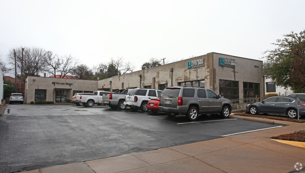 More Photos Of 3821 Camp Bowie Dr, Fort Worth Office For Lease