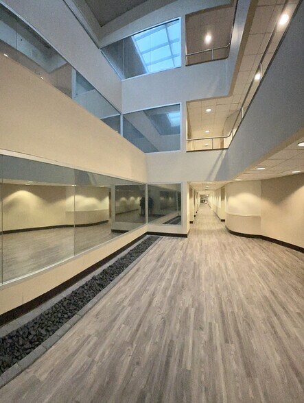 More Photos Of 775 Park Ave, Huntington Medical For Lease