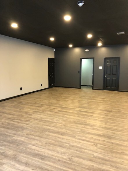 More Photos Of 931-937 Worcester Rd, Framingham Storefront Retail Residential For Lease