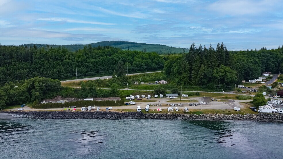 More Photos Of 444 Front St, Sekiu Hotel For Sale