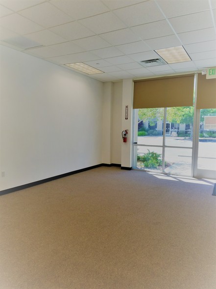 More Photos Of 6725 S Eastern Ave, Las Vegas Medical For Sale