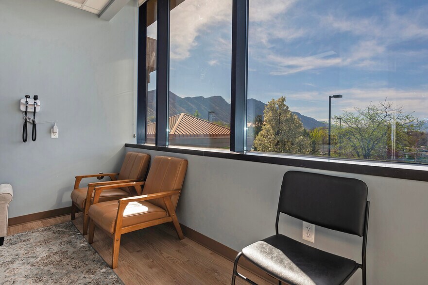 More Photos Of 320 W River Park Dr, Provo Medical For Sale