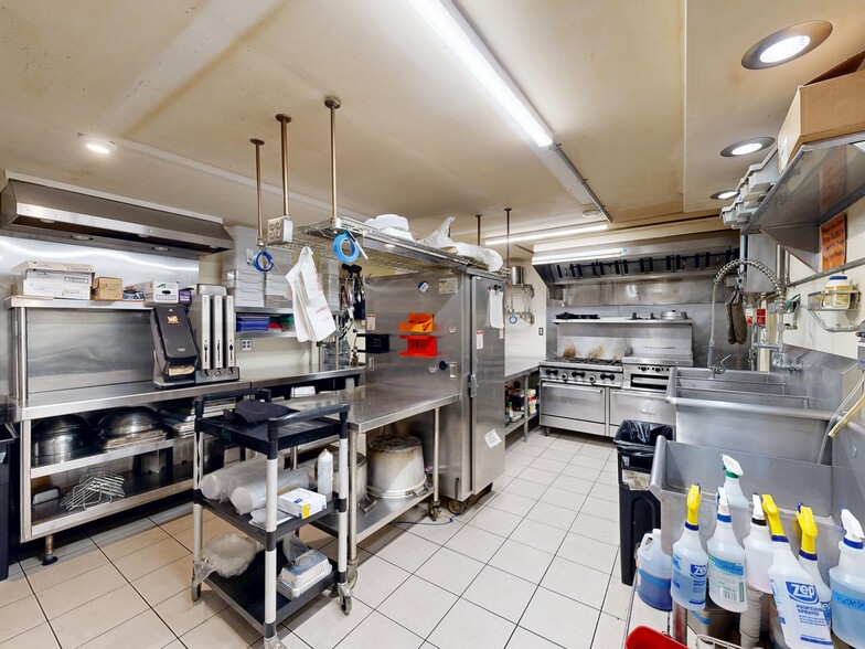 More Photos Of 6990 W Lake Rd, Fairview Restaurant For Sale