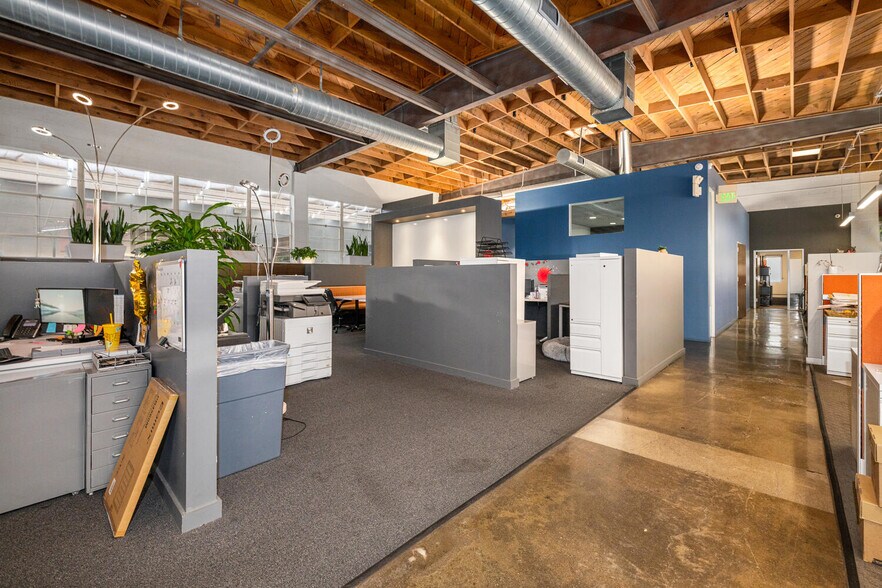 More Photos Of 1342 Coronado Ave, Long Beach Loft Creative Space For Lease