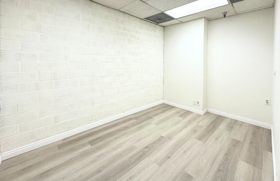 More Photos Of 430 S Garfield Ave, Alhambra Office For Sale