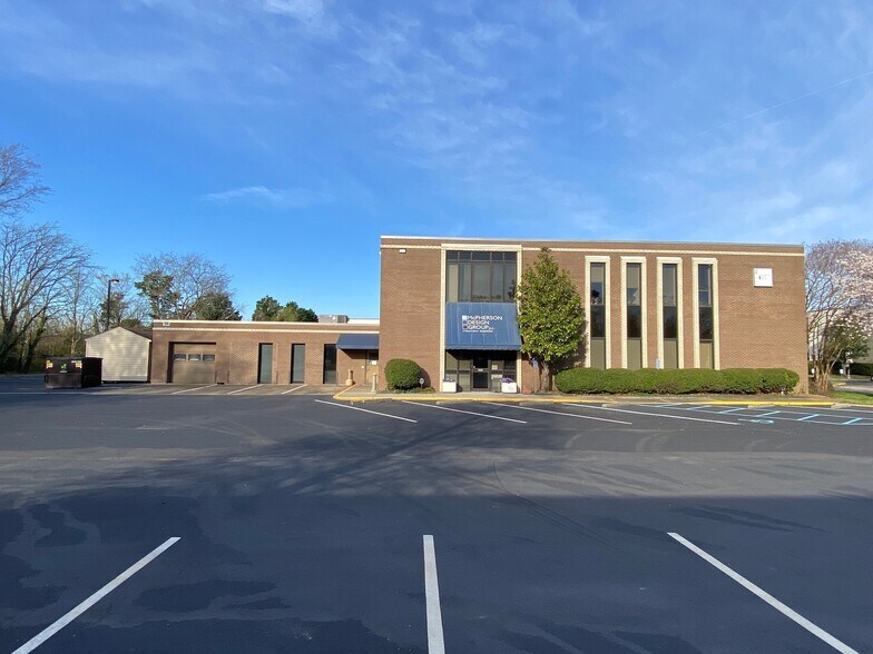 More Photos Of 6371 Center Dr, Norfolk Office For Lease