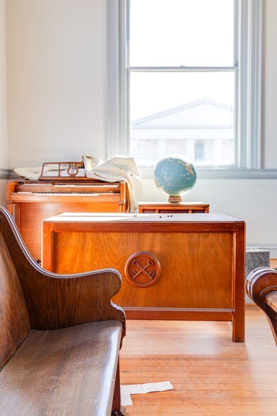 More Photos Of 520 N 25th St, Richmond Lodge Meeting Hall For Sale