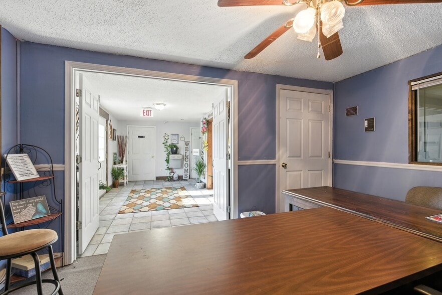 More Photos Of 303 N Pond St, Toccoa Religious Facility For Sale