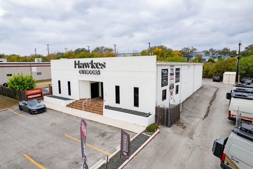 More Photos Of 16135 College Oak Dr, San Antonio Research And Development For Sale