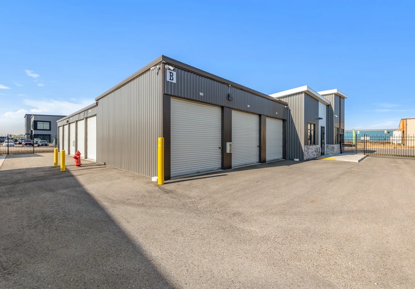 More Photos Of 21892 Cobalt Ave, Caldwell Self Storage For Sale