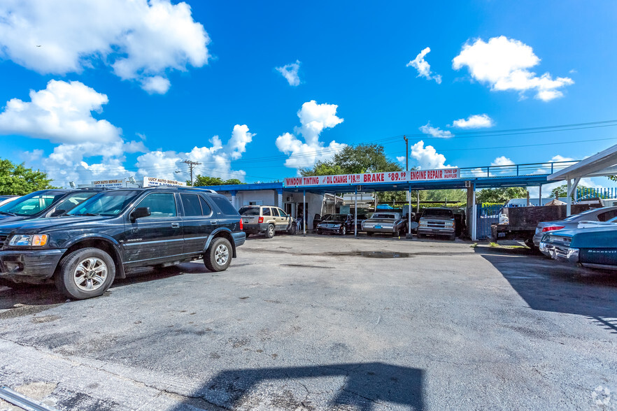 Primary Photo Of 10801 NW 27th Ave, Miami Auto Repair For Sale