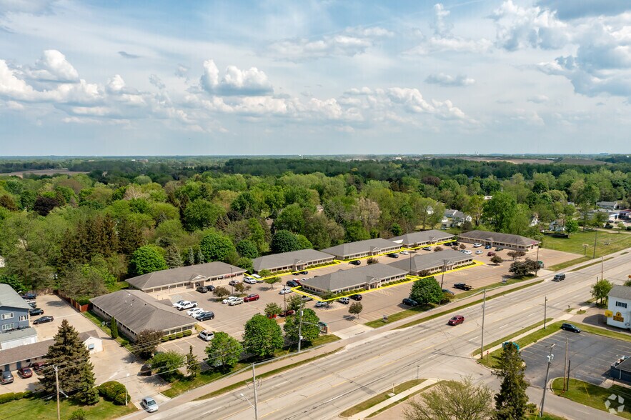 More Photos Of , Lansing Office For Sale