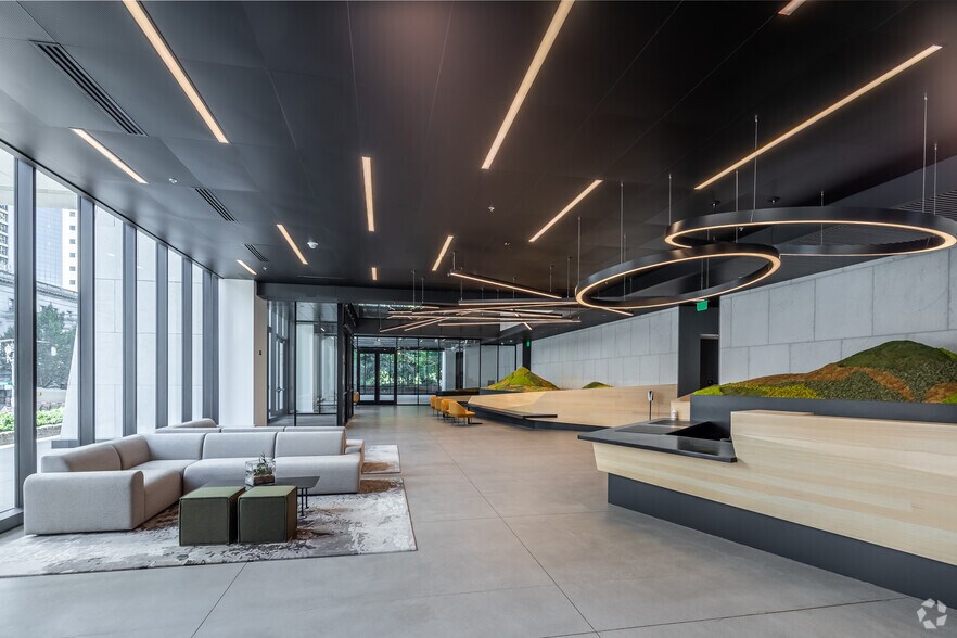 More Photos Of 1300 SW Fifth Ave, Portland Unknown For Lease