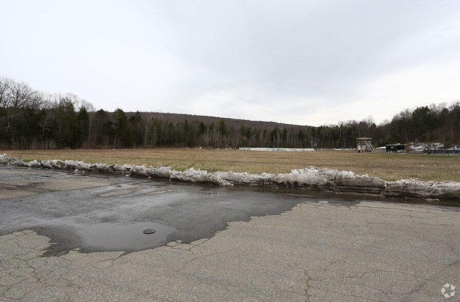 More Photos Of 200 New Hartford Rd, Winsted Land For Sale