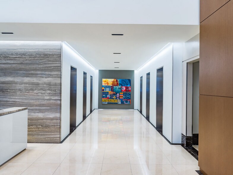 More Photos Of 1100 13th St NW, Washington Office For Lease
