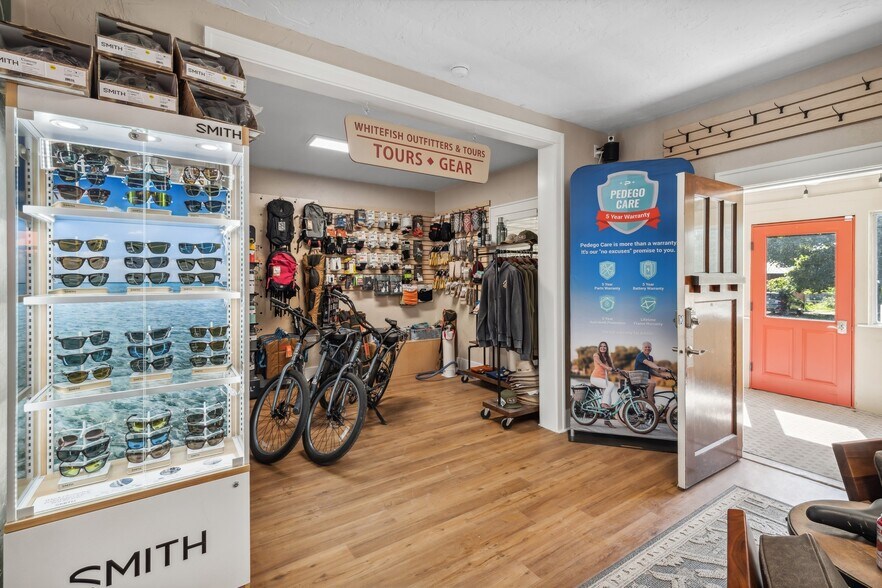 More Photos Of 541 Spokane Ave, Whitefish Office For Sale