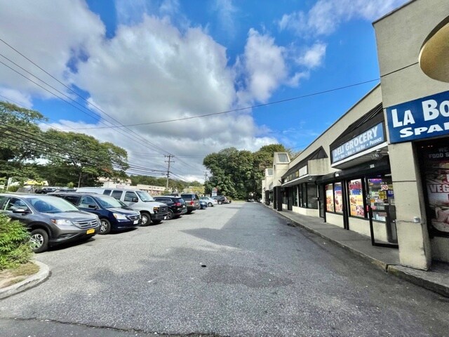 More Photos Of 50 Middle Country Rd, Coram Storefront Retail Office For Lease