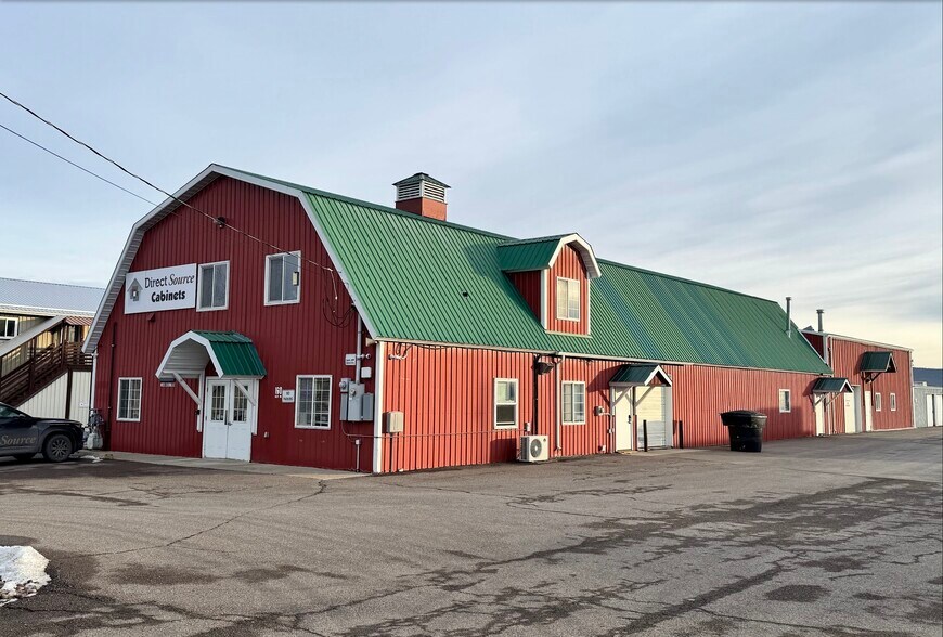 More Photos Of 162 Kelly Rd, Kalispell Flex For Lease