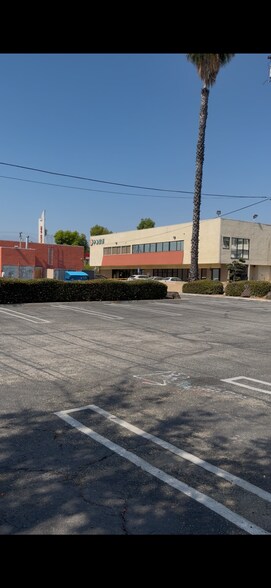 More Photos Of 46 W Valley Blvd, Alhambra Restaurant For Lease