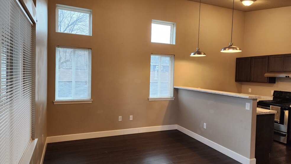 More Photos Of 819 Charlo St, Missoula Apartments For Sale