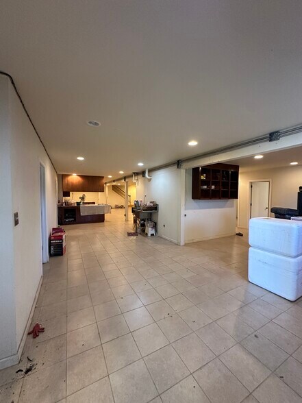 More Photos Of 6738 Greenbay Rd, Arbuckle Land For Lease