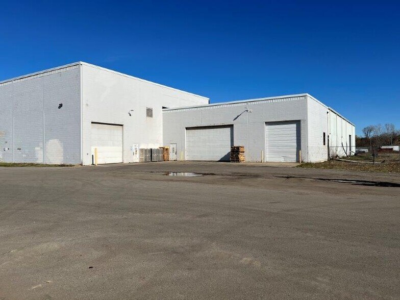 1013 Thorrez Rd, Jackson, MI 49201 Industrial For Lease