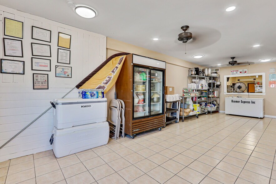 More Photos Of 2222 Bassett Ave, El Paso Storefront Retail Residential For Sale