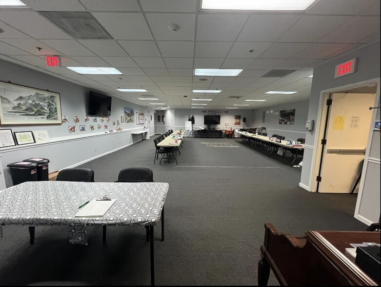 More Photos Of , Philadelphia Unknown For Sale