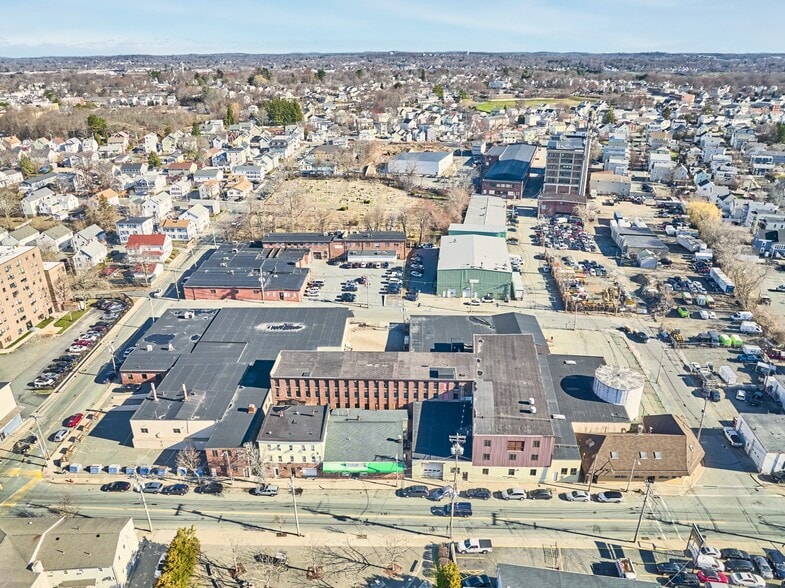 More Photos Of 39 Wallis St, Peabody Manufacturing For Sale