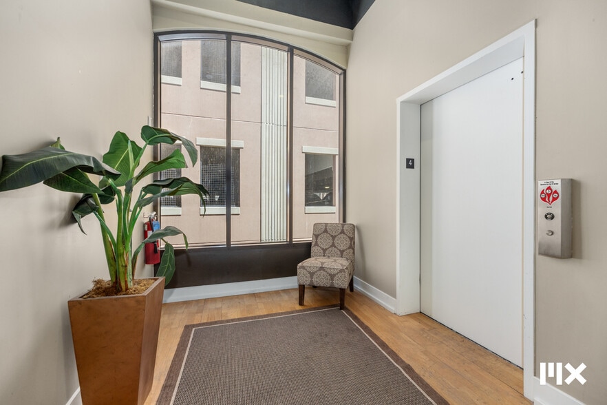 More Photos Of 139 Pearl St NW, Grand Rapids Multifamily For Sale