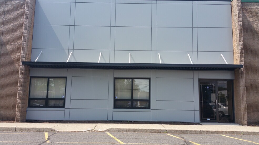 Primary Photo Of 10-38 W Forest Ave, Englewood Warehouse For Lease