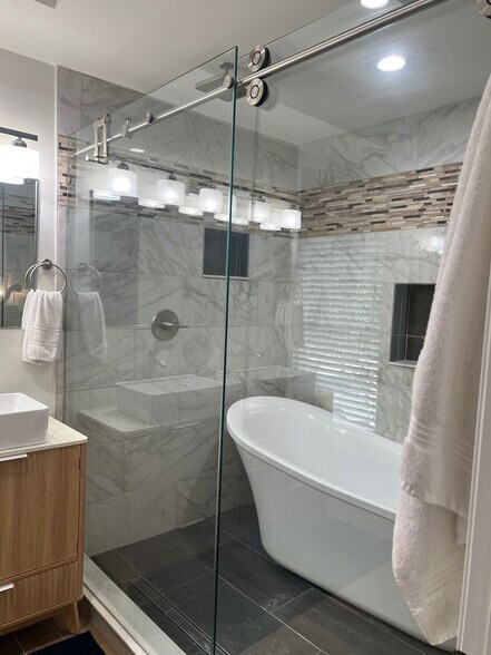 More Photos Of 3227 River Rd, Louisville Hospitality For Sale