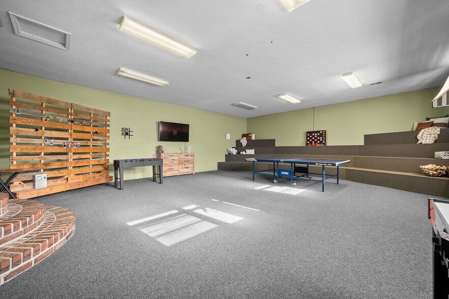 More Photos Of 25715 Highway 17, Waynesville Specialty For Sale