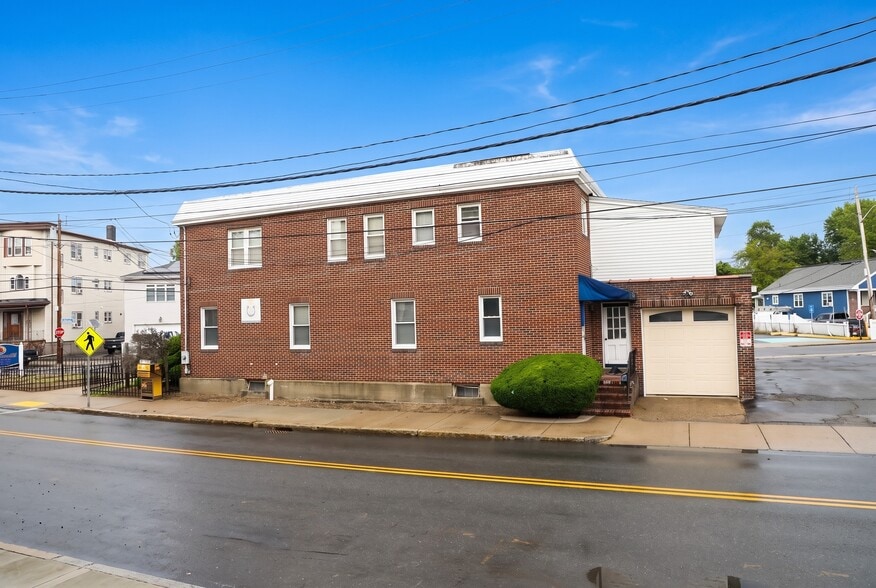 More Photos Of 1 Sprague St, Revere Loft Creative Space For Sale
