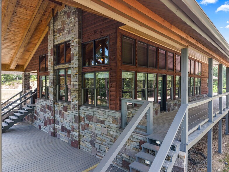More Photos Of 110 Lizard ln, Story Specialty For Sale