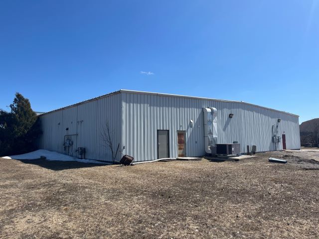 More Photos Of 1050 S Otsego Ave, Gaylord Office For Sale