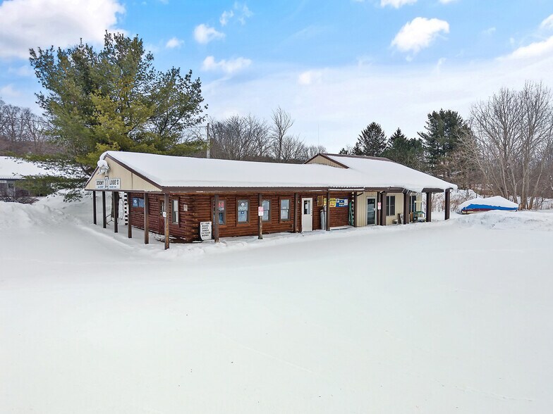 More Photos Of 596 Main St, Sterling Storefront Retail Office For Sale