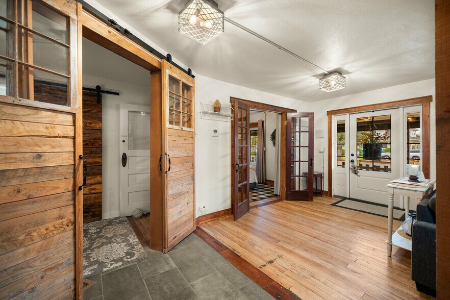 More Photos Of 510 E Main Ave, Chewelah Lodge Meeting Hall For Sale